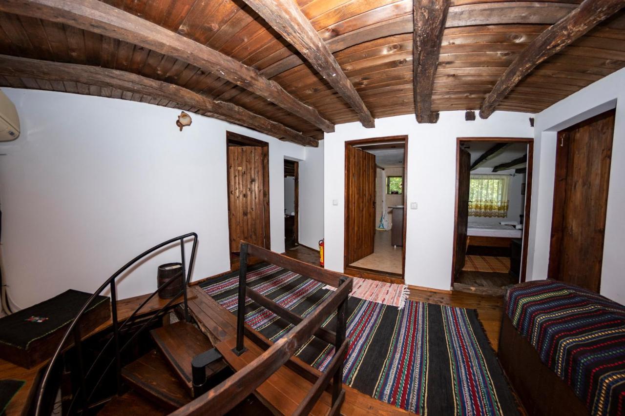 "Суларската Къща" Villa Gabrovo Kültér fotó